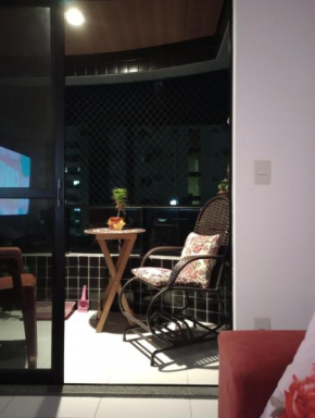 Quarto Simples em Apto Charmoso